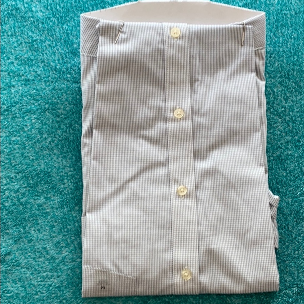 NWT men’s button down shirt medium. Van Heusen - Picture 6 of 9